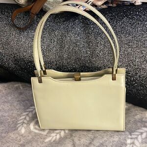 Vintage white leather dofan of france handbag/purse pocketbook bag